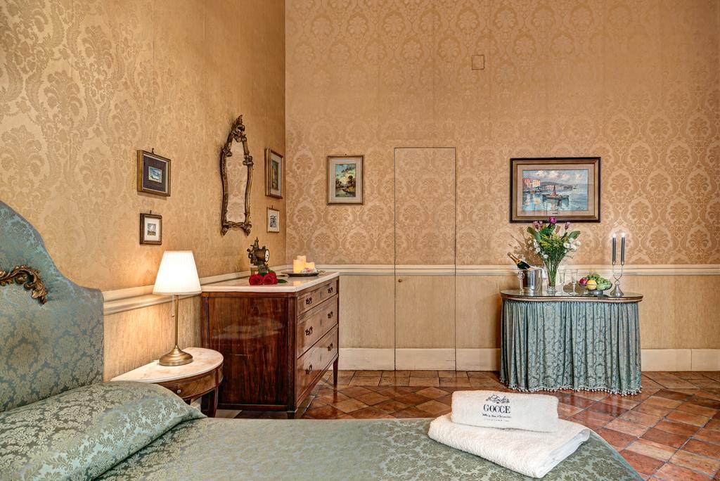 Arthouse Lady Marys Tribunali Luxury Suite Naples Exterior photo
